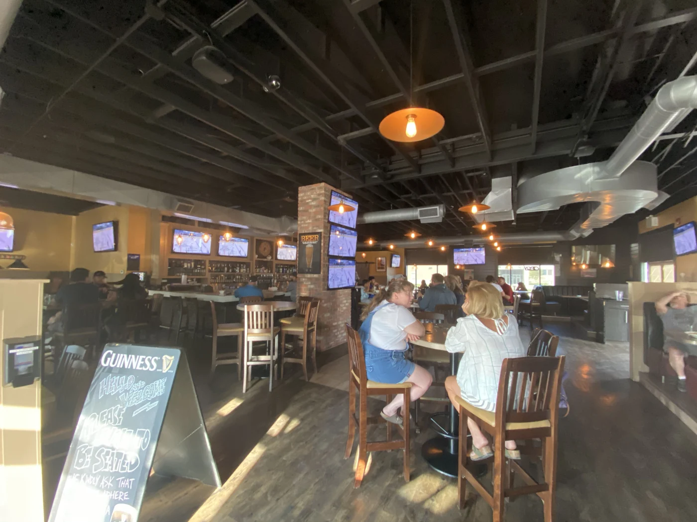Inside Global Fusion Bistro
